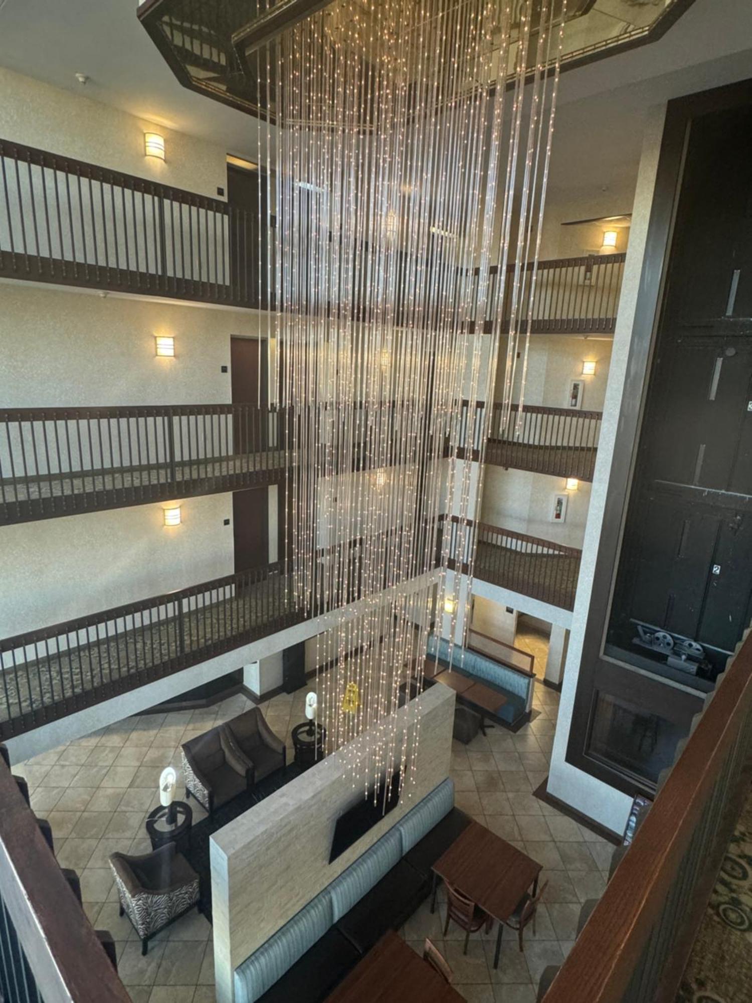 Отель Sonesta Essential Houston Hobby Airport Экстерьер фото